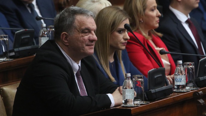 Pad na listi epilog blokada